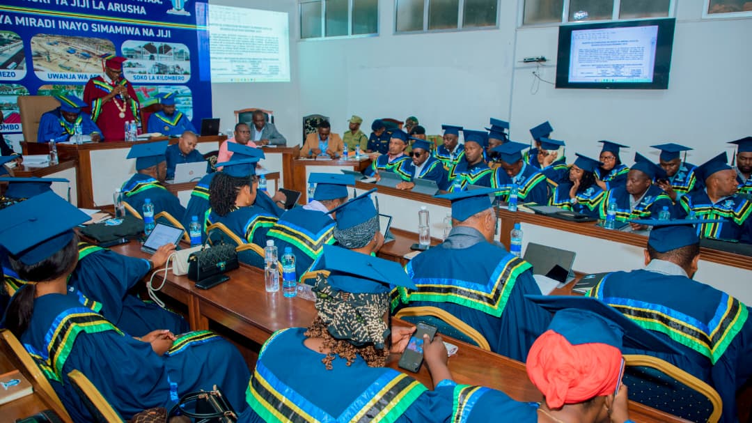BARAZA LA MADIWANI HALMASHAURI YA JIJI LA ARUSHA LAPITISHA BAJETI YA BILIONI 150 KWA MWAKA WA FEDHA 2026/2027